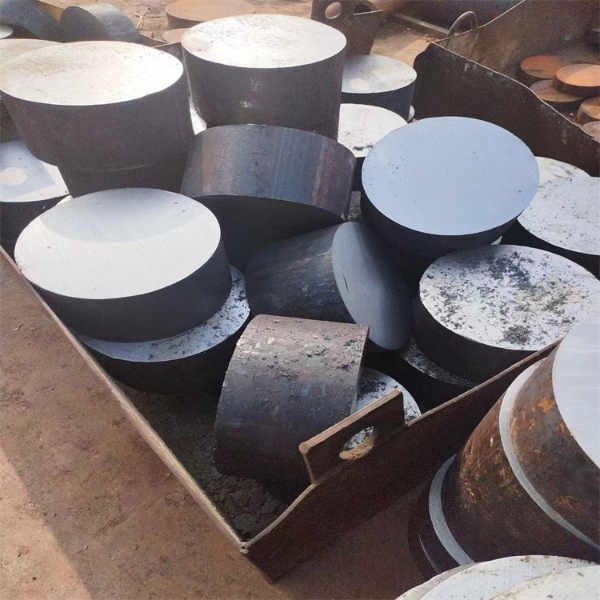 現(xiàn)貨廠家供應20CrMnTi齒輪圓鋼 30CrMnTi圓棒 規(guī)格齊全 均可拆件